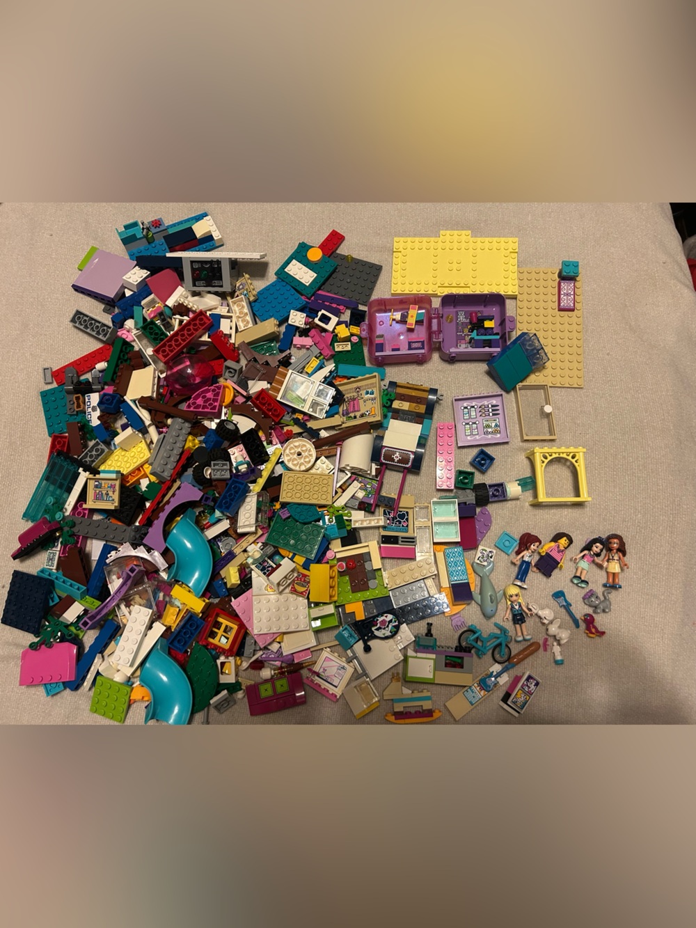 Large lot of Lego